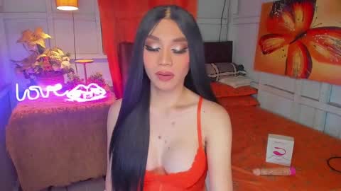 Snapshot of tsqueenselena chatting on December 2024 01:38:02 PM Queen Selena online show from December 2024 01:38:02 PM