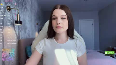 Sonya on vacation until  online show from April 2026 03:33:02 AM