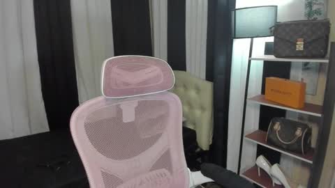 tsuncutmargauxx online show from November 2025 07:58:02 PM