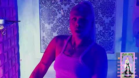 BellaRoxanna online show from December 2025 07:01:02 PM