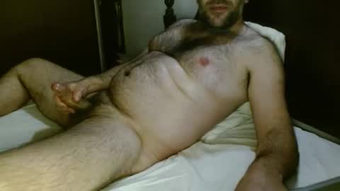 tuga man online show from April 2026 10:40:02 PM