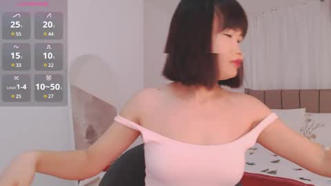 Snapshot of tumilio chatting on January 2025 04:30:02 AM TumiLio online show from January 2025 04:30:02 AM