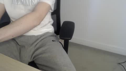 Ollie J online show from February 2025 09:43:02 AM