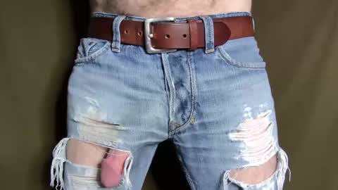 Snapshot of turquoise_metallic chatting on September 2025 02:27:01 AM Phil Box online show from September 2025 02:27:01 AM