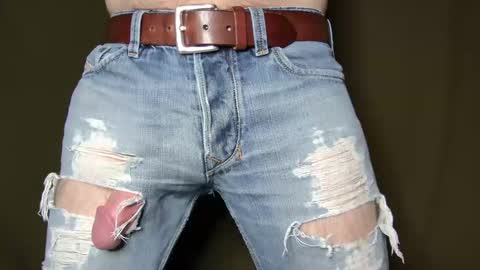 Snapshot of turquoise_metallic chatting on October 2025 02:23:02 AM Phil Box online show from October 2025 02:23:02 AM