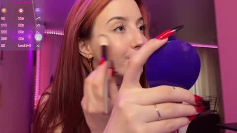 Snapshot of tutti_cutieee chatting on May 2026 06:55:01 AM Nika online show from May 2026 06:55:01 AM