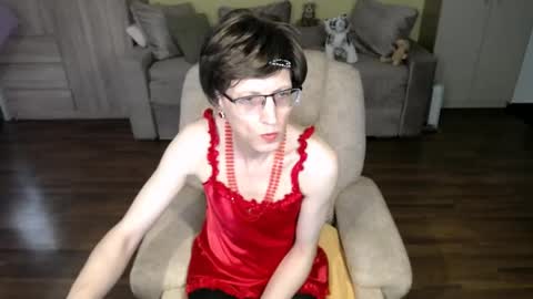 Snapshot of tvclementine chatting on June 2026 07:58:02 AM Clementine online show from June 2026 07:58:02 AM