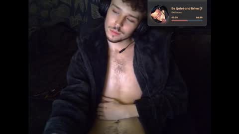 Snapshot of tw1nk13t03s chatting on November 2025 11:04:02 PM tw1nk13t03s online show from November 2025 11:04:02 PM