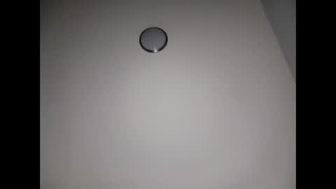 twest84 online show from October 2025 10:34:02 AM