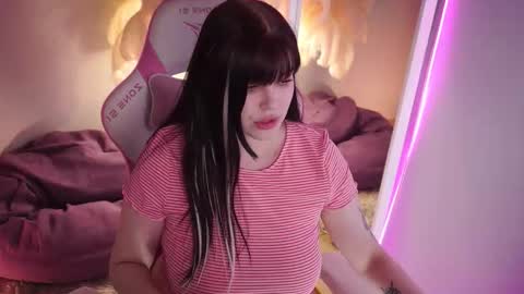 Lilith online show from October 2025 02:29:01 PM