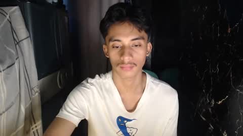 Snapshot of twink_hairyass69 chatting on December 2024 09:18:01 AM Aladin online show from December 2024 09:18:01 AM