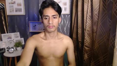 Snapshot of twink_hairyass69 chatting on January 2025 03:55:02 PM Aladin online show from January 2025 03:55:02 PM