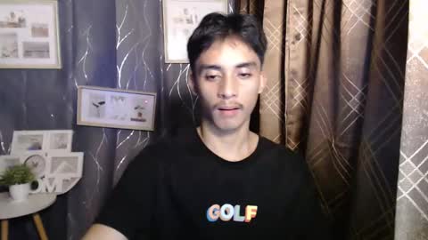 Snapshot of twink_hairyass69 chatting on March 2025 11:50:01 AM Aladin online show from March 2025 11:50:01 AM