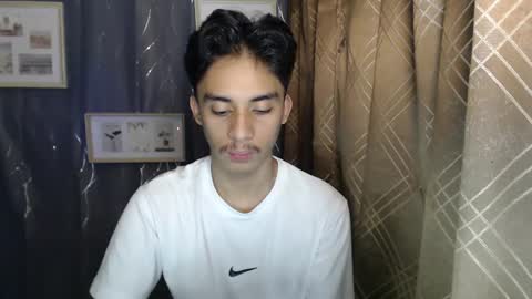 Snapshot of twink_hairyass69 chatting on March 2025 01:48:01 PM Aladin online show from March 2025 01:48:01 PM