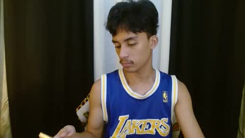 Snapshot of twink_hairyass69 chatting on September 2025 09:15:01 PM Aladin online show from September 2025 09:15:01 PM