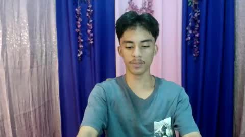 Snapshot of twink_hairyass69 chatting on September 2025 06:09:02 PM Aladin online show from September 2025 06:09:02 PM