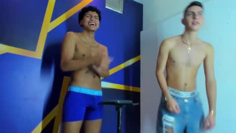 twink_scott19 online show from November 2025 01:55:01 PM