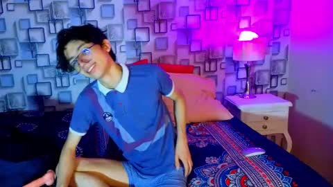 Snapshot of twink_sebas7 chatting on April 2026 12:15:01 PM Sebastin online show from April 2026 12:15:01 PM