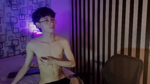 Snapshot of twink_sebas7 chatting on June 2026 12:22:01 PM Sebastin online show from June 2026 12:22:01 PM