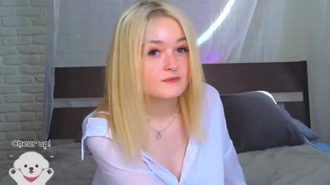 twinklefluff online show from March 2025 10:35:02 AM