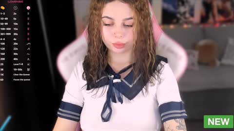 Snapshot of twixi_pixxie chatting on January 2025 12:39:02 AM your Twixi online show from January 2025 12:39:02 AM