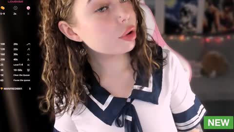 Snapshot of twixi_pixxie chatting on January 2025 04:38:01 PM your Twixi online show from January 2025 04:38:01 PM