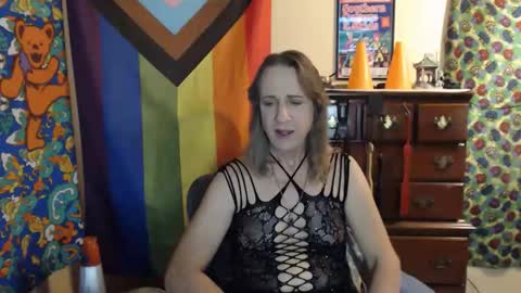 twocumkerry online show from December 2025 10:59:02 PM