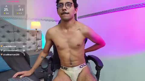 Snapshot of twunkmiguel chatting on August 2026 03:31:02 AM TwunkMiguel online show from August 2026 03:31:02 AM