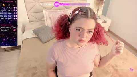 Snapshot of twwiiggy19 chatting on November 2025 08:30:01 PM Twiggy online show from November 2025 08:30:01 PM