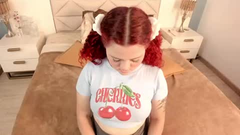 Twiggy online show from April 2026 08:24:02 PM