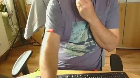 Snapshot of tx68 chatting on May 2026 07:38:01 AM tx68 online show from May 2026 07:38:01 AM
