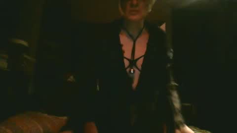 tyler2wo online show from December 2024 03:45:01 AM