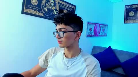   online show from January 2025 02:54:01 AM