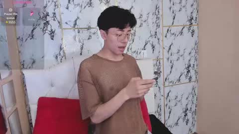 Tylhugedoom online show from January 2025 02:36:02 PM