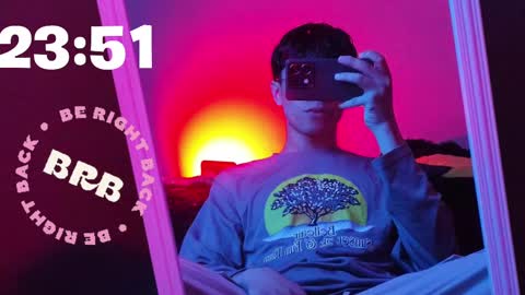 Tylhugedoom online show from January 2025 11:13:01 PM