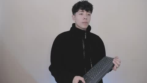 Tylhugedoom online show from January 2025 02:08:02 PM