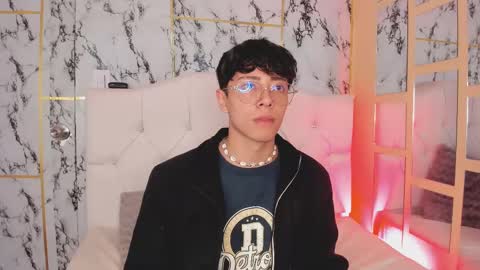 Tylhugedoom online show from January 2025 02:24:02 PM