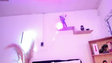 Snapshot of tylla__ chatting on May 2026 05:21:02 PM tylla__ online show from May 2026 05:21:02 PM
