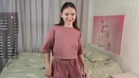 Emily online show from September 2025 11:00:01 AM