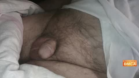 Hairy UK guy online show from February 2026 11:39:02 PM