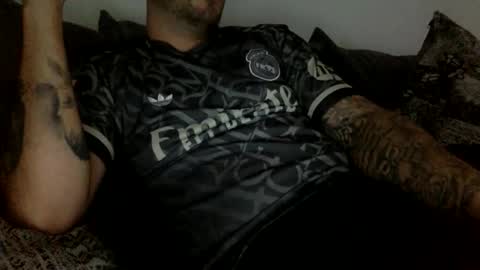 Snapshot of ukboy08x chatting on October 2025 04:39:02 PM ukboy08x online show from October 2025 04:39:02 PM