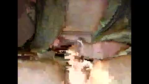 Snapshot of ukfitxxxx chatting on January 2025 12:09:01 AM ukfitxxxx online show from January 2025 12:09:01 AM