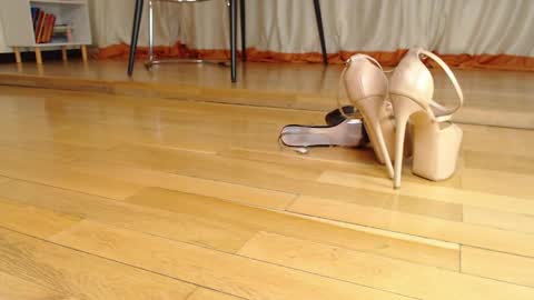 Megan online show from April 2026 09:39:33 PM