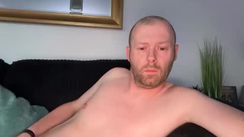 Snapshot of ukmatty3 chatting on April 2026 07:53:02 PM ukmatty3 online show from April 2026 07:53:02 PM