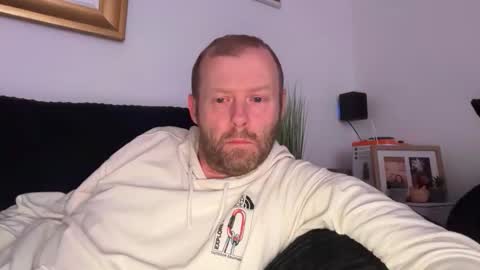 Snapshot of ukmatty3 chatting on June 2026 12:15:02 AM ukmatty3 online show from June 2026 12:15:02 AM