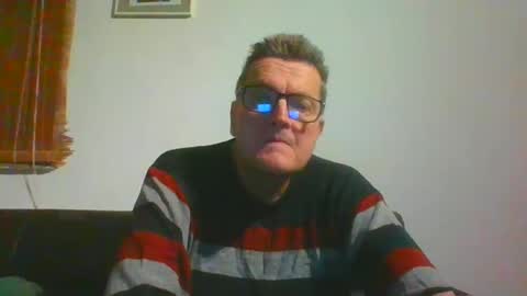 ulmeni4 online show from December 2024 08:15:02 PM