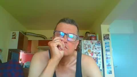 ulmeni4 online show from April 2026 07:41:01 AM