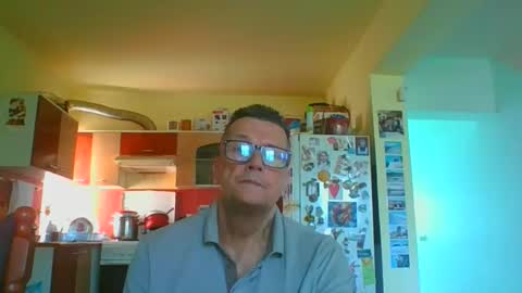 ulmeni4 online show from May 2026 05:57:02 AM