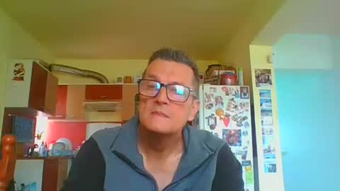 ulmeni7 online show from April 2026 10:10:01 AM