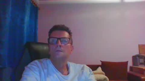 ulmeni7 online show from June 2026 07:26:02 PM